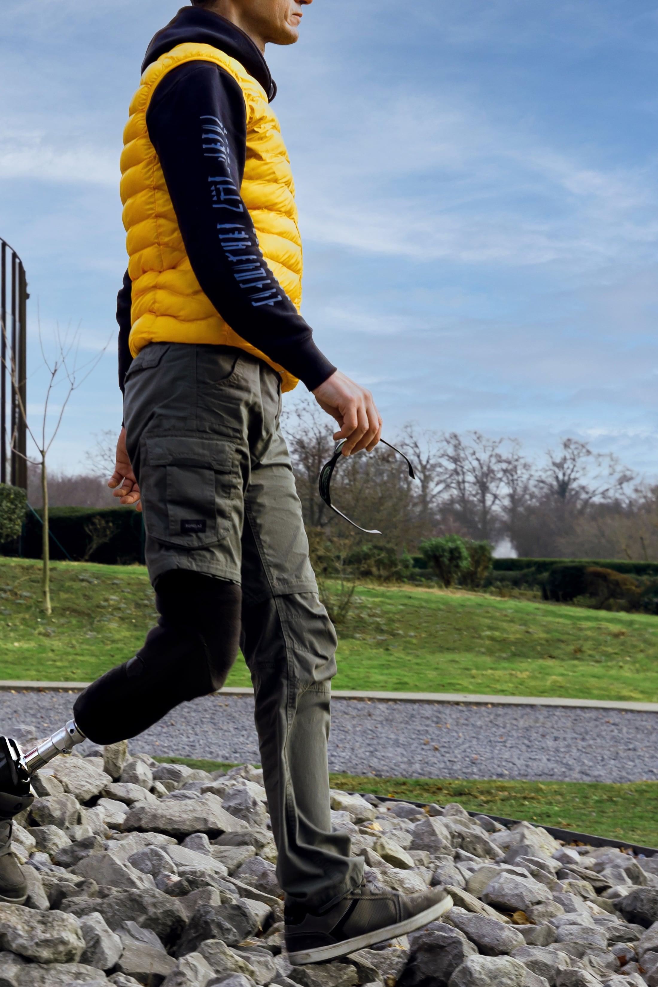 Transtibial amputee walking with below-knee prosthesis